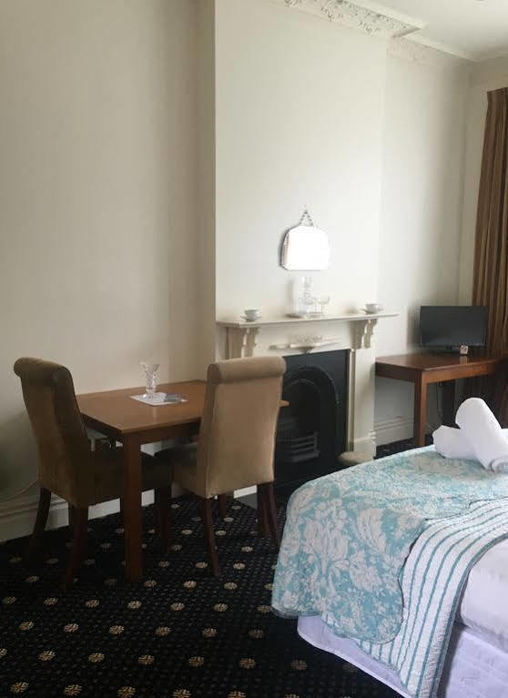 Highland House Boutique Hotel Dunedin Exterior foto